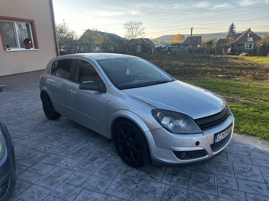 OPEL Astra 2005 — imagine 1