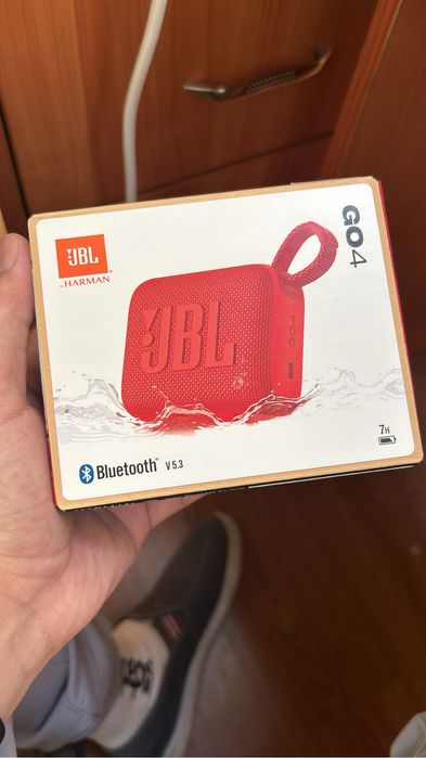 Портативная колонка JBL GO4