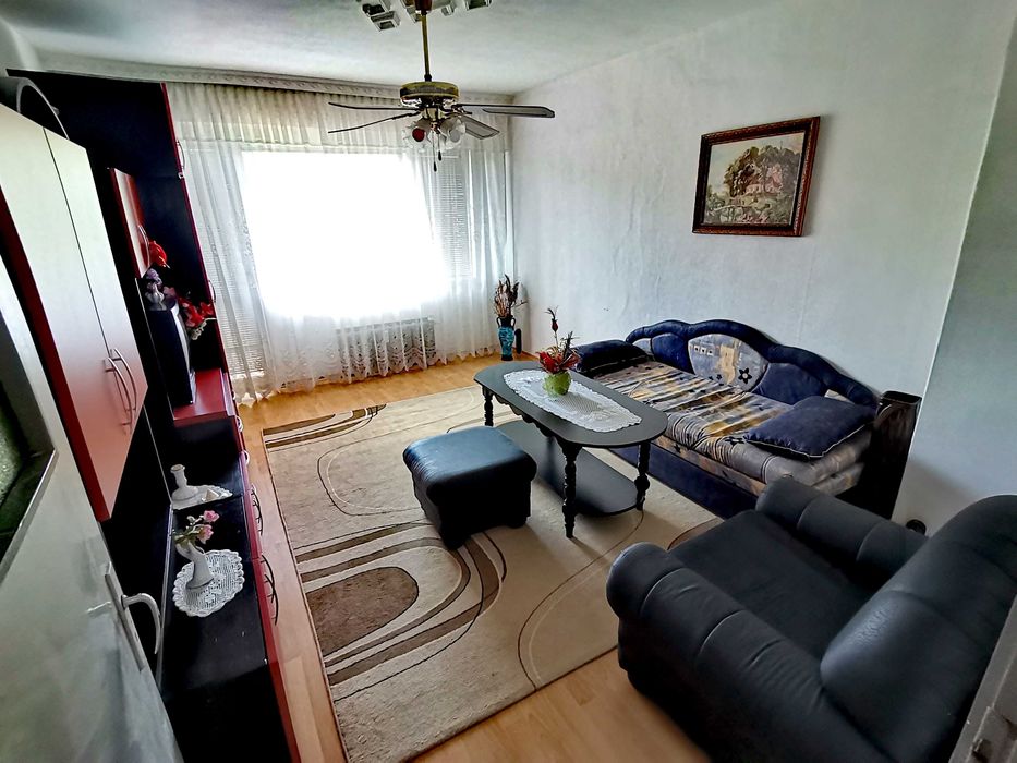 Дава се под наем Двустаен апартамент в Бургас, Изгрев - 68 кв.м за 204 € - Снимка #5
