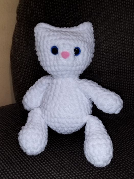 Плетени играчки с пухена прежда