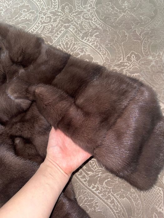 Шуба в капучиновом цвете