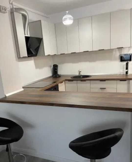 Дава се под наем Едностаен апартамент в Пловдив, Младежки Хълм - 40 кв.м за 183.6 € - Снимка #3