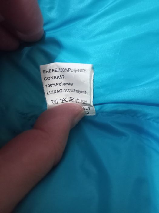 Продам Женский пуховик