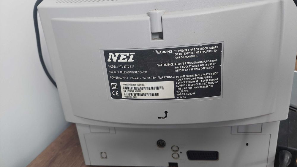 Vand NEI cu tub diagonala 50cm