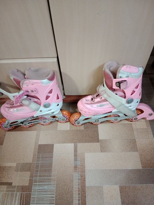 Продам роликовые коньки для девочки