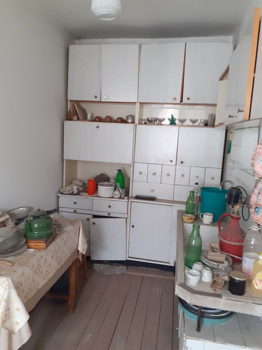 Дава се под наем Етаж от къща в Варна, м-т Зеленика - 100 кв.м за 81600 € - Снимка #4