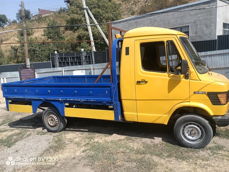 Мерседес 308D сапог