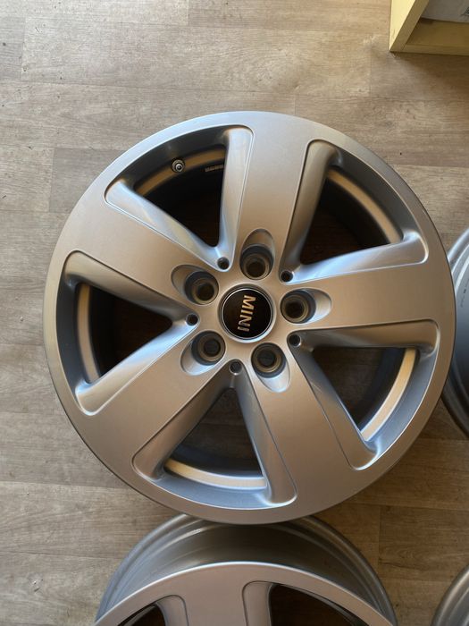 16 цола 5 х 112 мм BMW , Мини ,  Mini Cooper.  Clubman , One