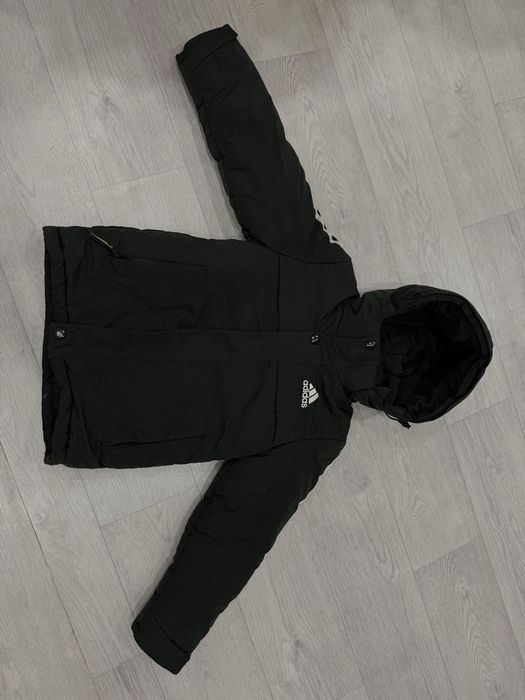 Зимняя куртка на мальчика