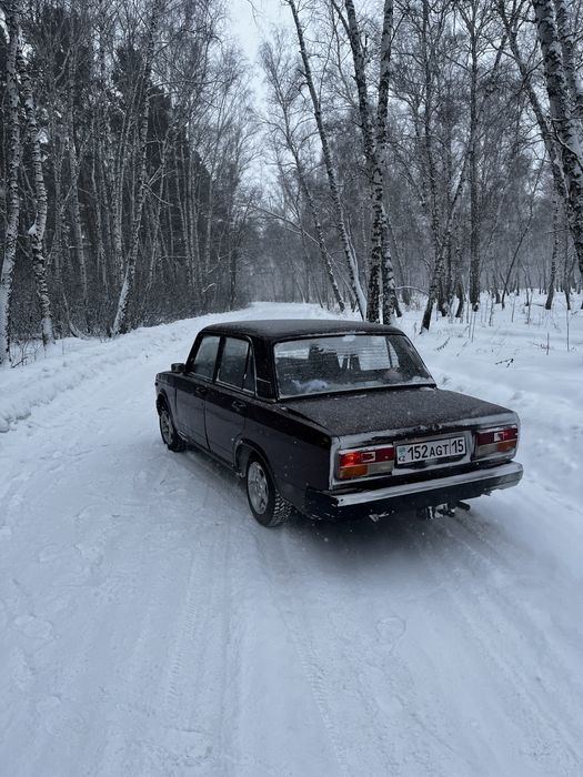 Продам ваз 2107