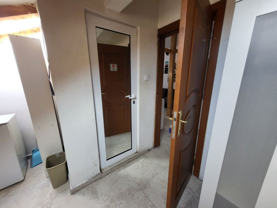 Дава се под наем Ателие в София, Център - 32 кв.м за 255 € - Снимка #4