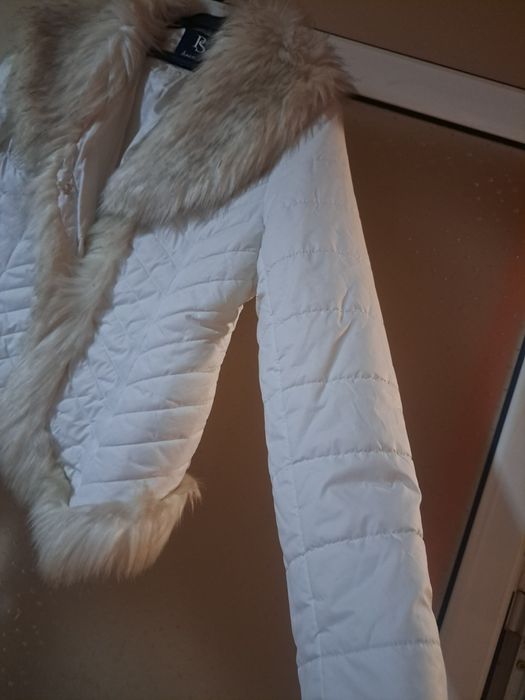 Бяло яке   за официални поводи