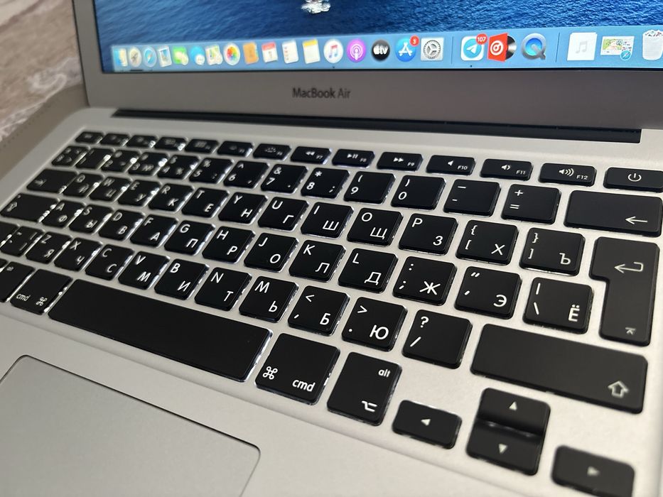 MacBook Air 12. 128 GB.