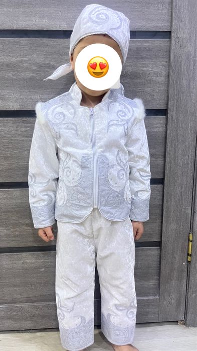 Продам национальный костюм для мальчика/ казахский костюм