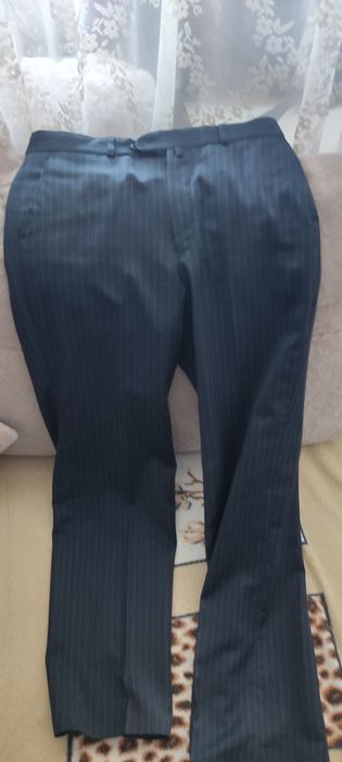 Продам костюм школьный детский