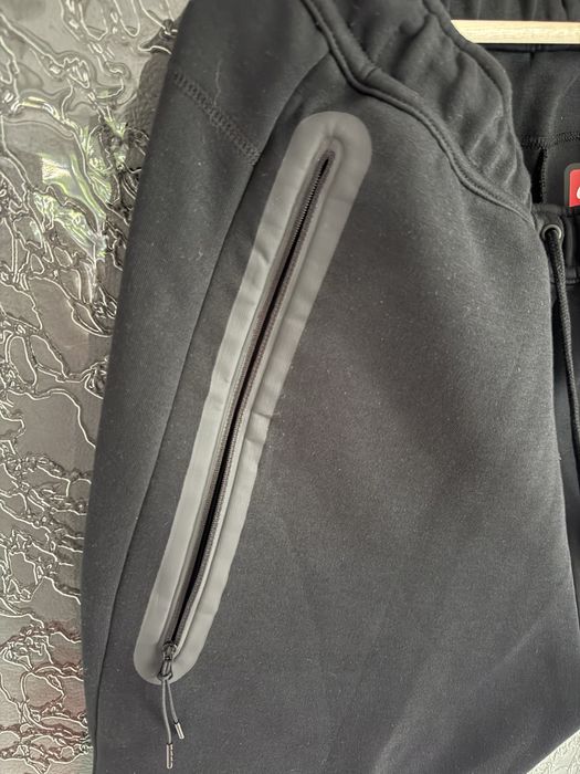Мъжки черни къси панталони Nike Tech Fleece - размер XL
