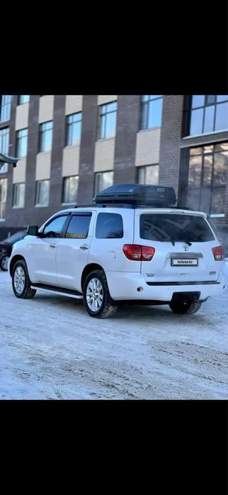 Продам Toyota Sequoia 2008