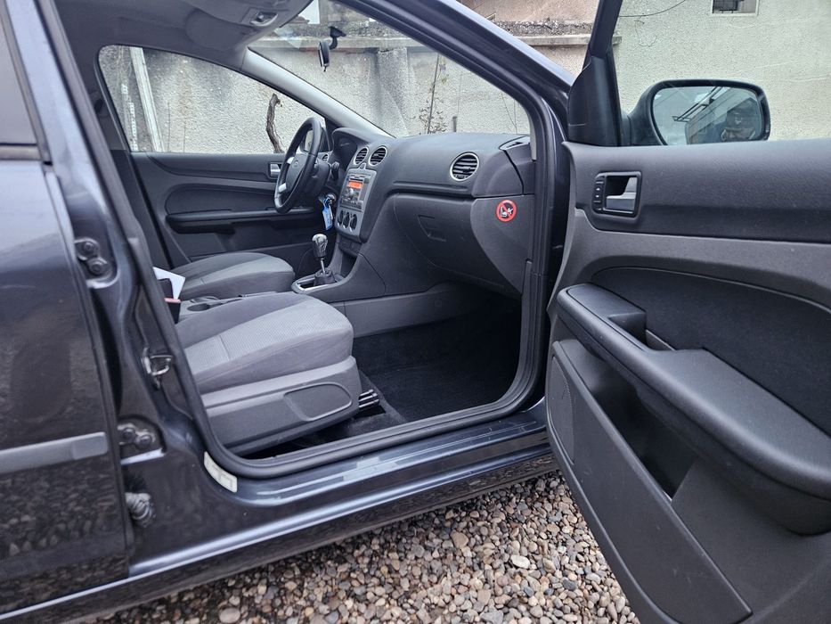 Ford focus trend 1.4 benzina Euro 4 special climă