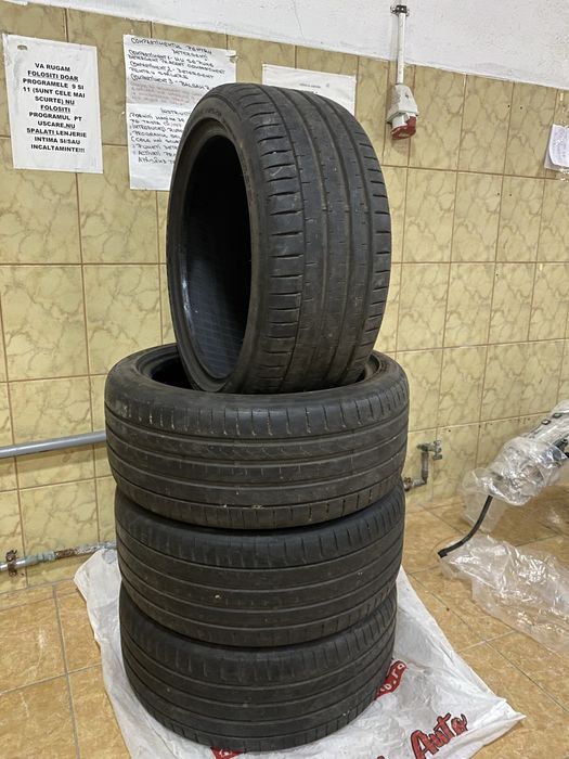 Anvelope 245 40 R18 Vara