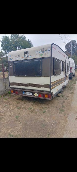 Каравана за бързо хранене