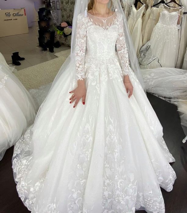 Платье свадебное новое