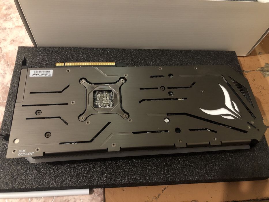 Rx 7800xt 16 gb 256bit