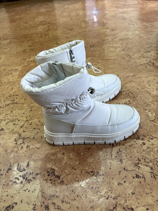 Зимнии очень теплые ботинки