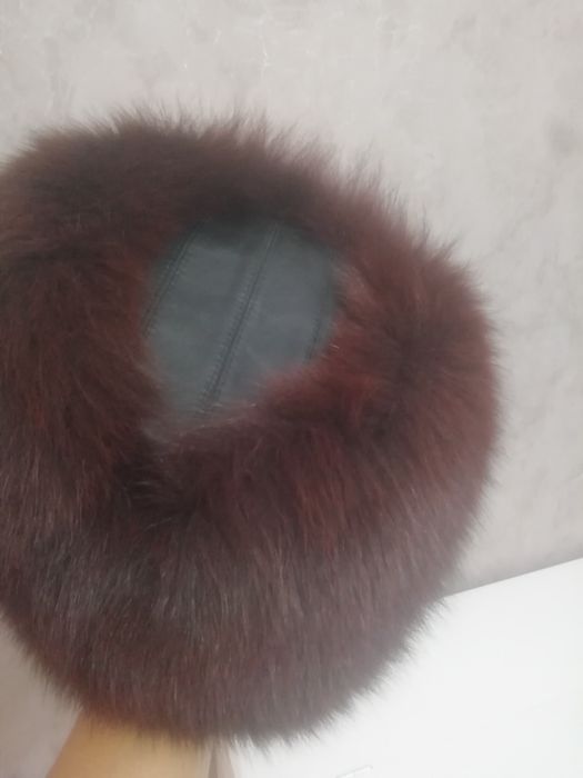 Продам женские песцовые шапки