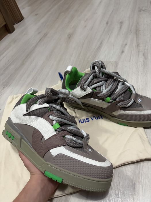 Louis Vuitton skates grey green 44