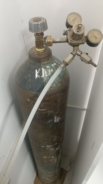 Кислородный баллон (без редуктора)