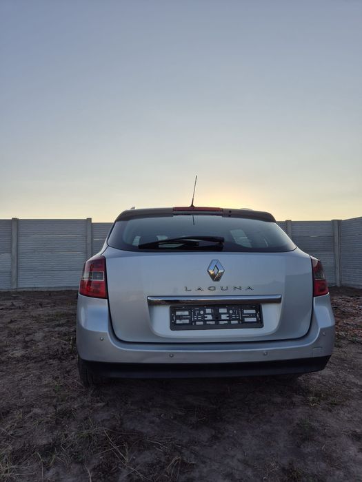 Vând Renault Laguna 3