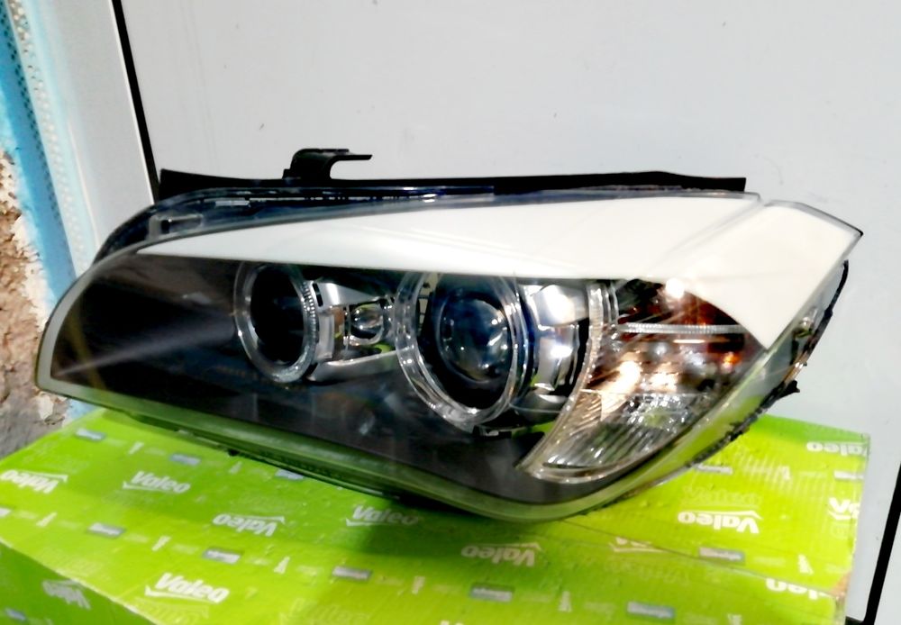 Фар Фарове за БМВ Х1 Е84 / BMW X1 E84 Bi-Xenon.