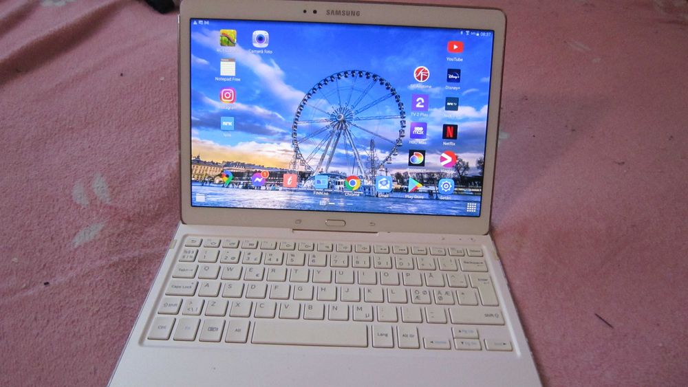 Tableta Samsung SM-T800,  10", dock keyboard