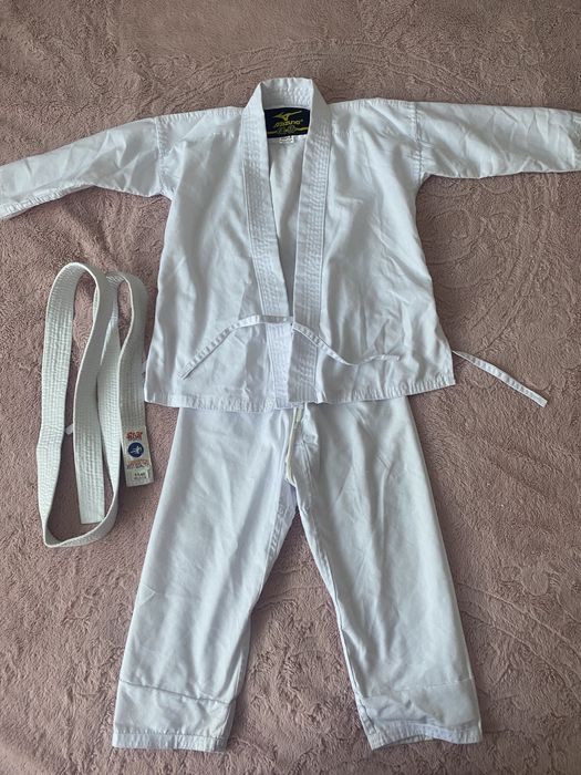 Детский кимоно для каратэ