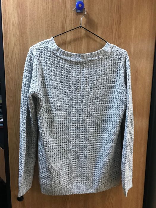 Pulover alb-gri S