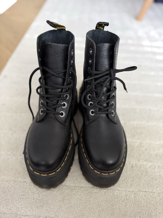 Кубинки Dr. Martens