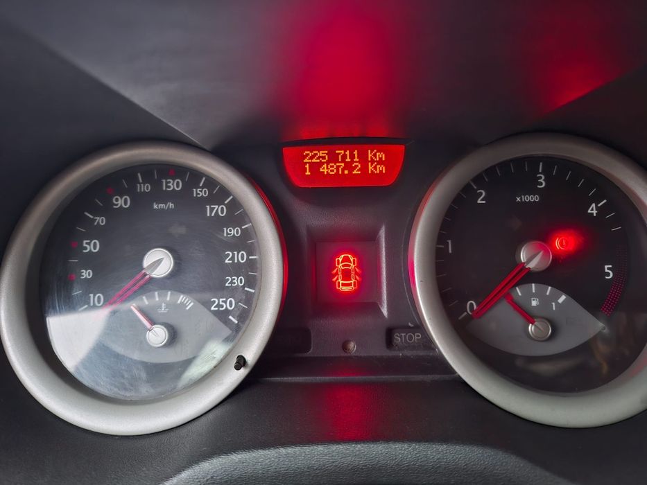 Vând Renault Megane 1,9 dci 2005 Iași