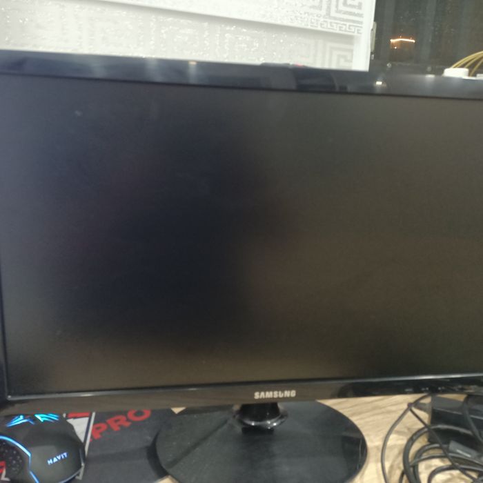 Монитор Самсунг 22 диагональ