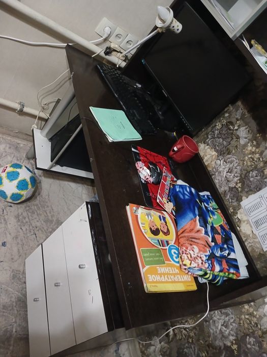 Компьютерный стол