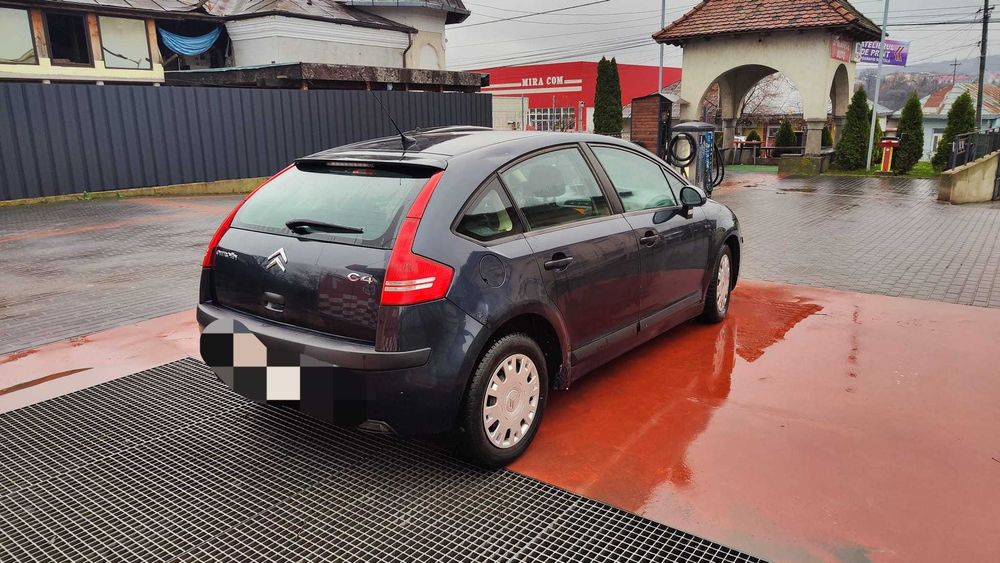 Citroen C4 2009 hatchback, benzina