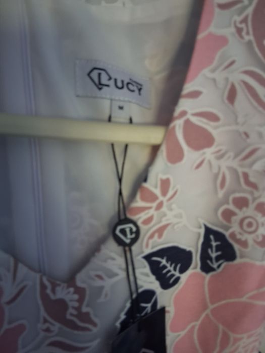 Официални рокли на Lucy fashion