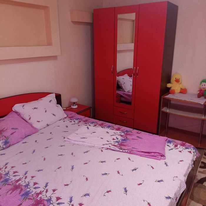 Cazare Apartament 3 camere Mangalia-Saturn