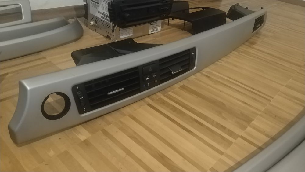 Лайстни ССС, километраж, огледала (FLA/compass) и мн. други за BMW е91