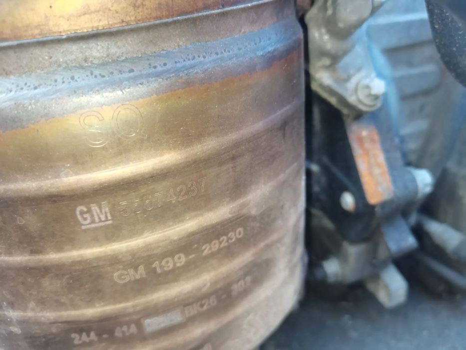 Catalizator OPEL CORSA D E 1.4 A14XER GM199  55574237