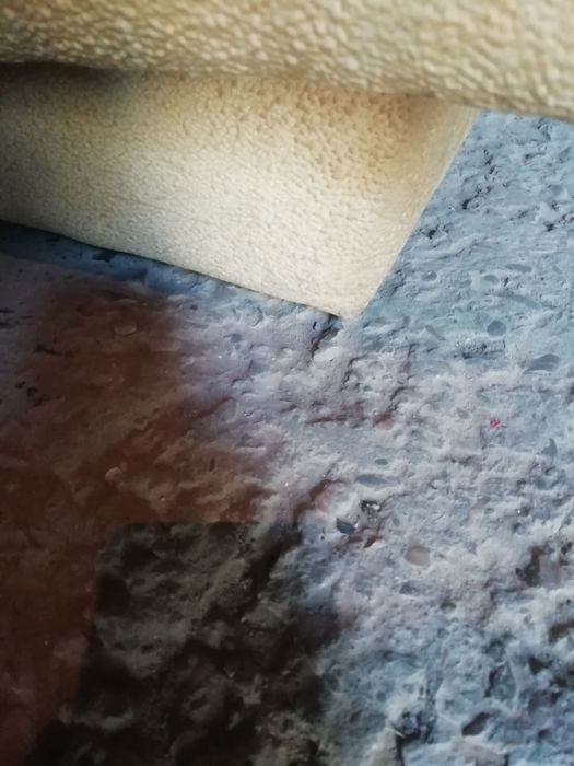 Диван б/у маленький