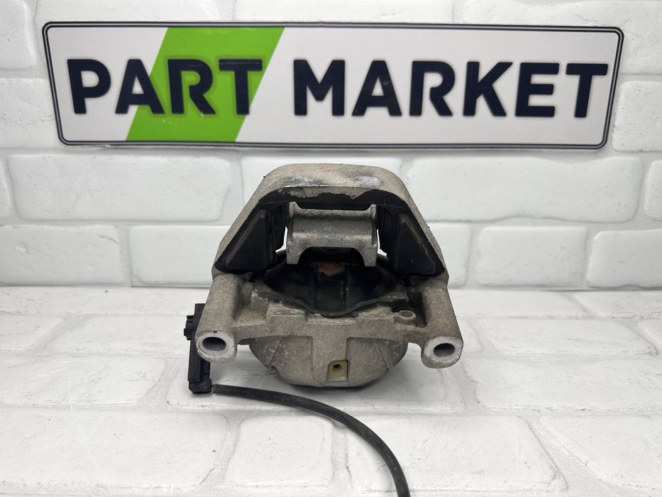 Десен тампон двигател AUDI A6 A7 4G 3.0TFSI