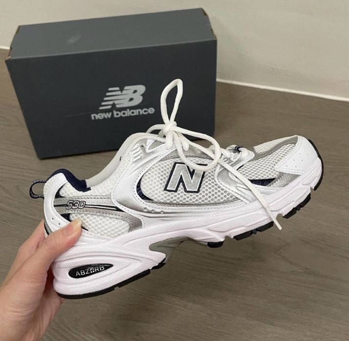 New Balance 530