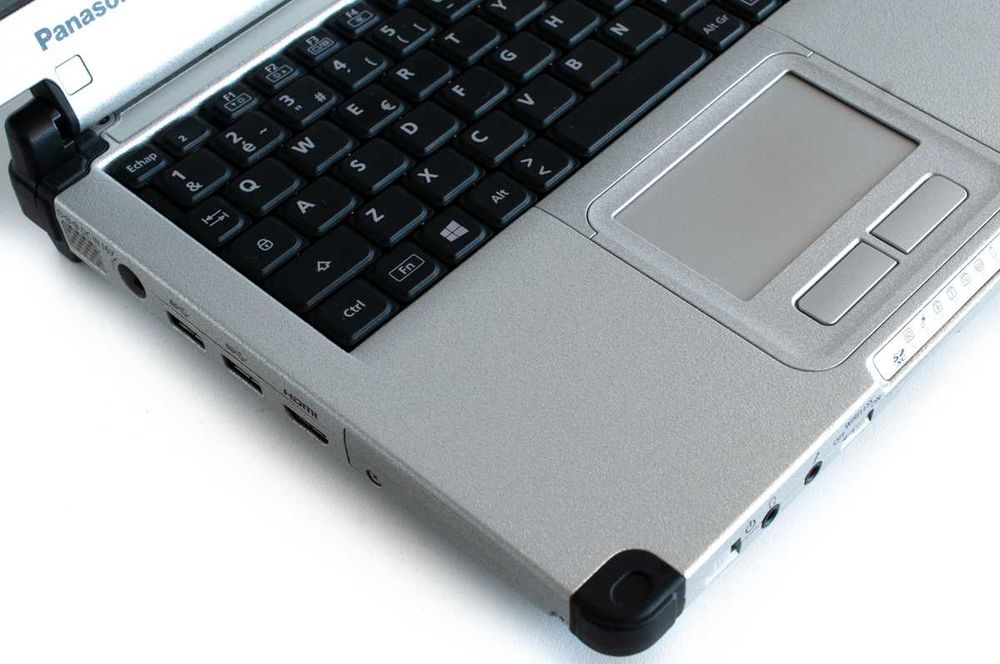 • Индустриален лаптоп Panasonic Toughbook CF-C2 MK1 12.5" Touch i5-3427U/8GB/250GB SSD