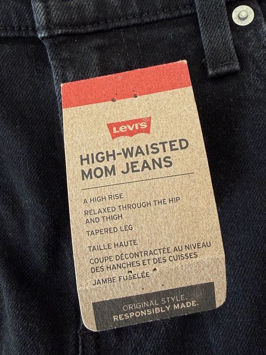НОВА ЦЕНА! Нови дънки Levi’s high waisted mom jeans
