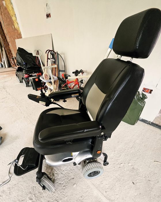 Scaun electric persoana cu handicap